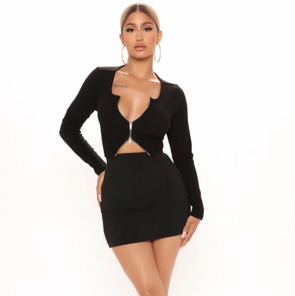 Fashion Nova Dresses & Skirts - Fashionnova 2 Piece Skirt Set Black